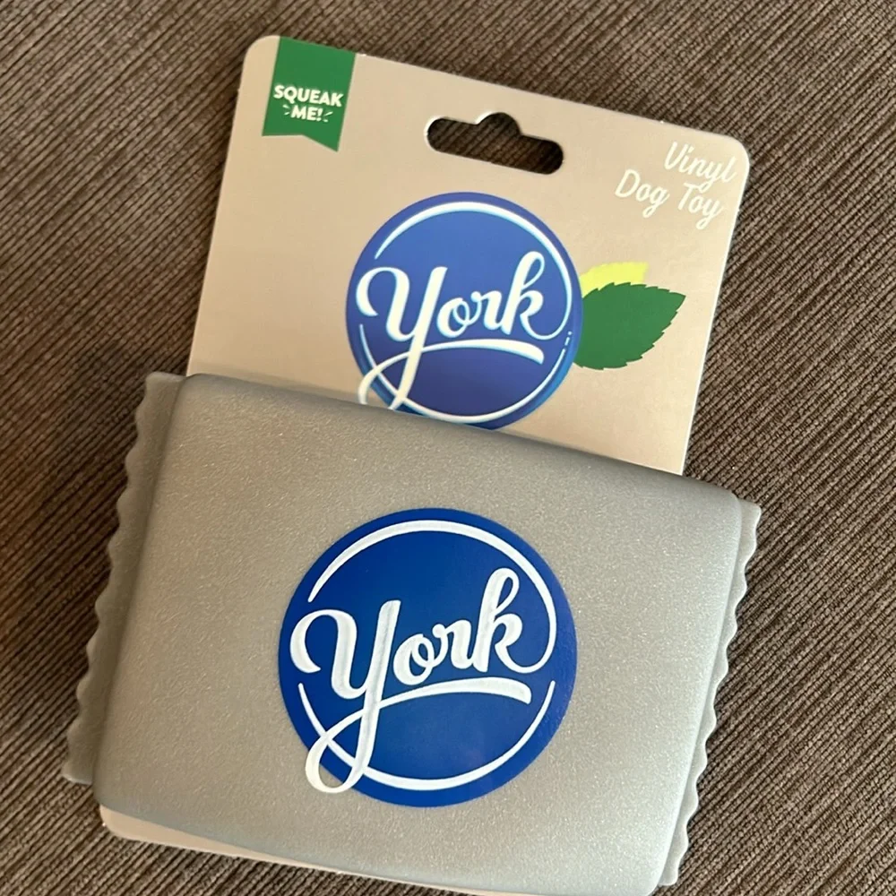 YORK Bar Vinyl Skeaky Dog Toy